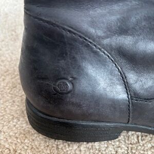 BORN Italian leather riding boots size 8.5